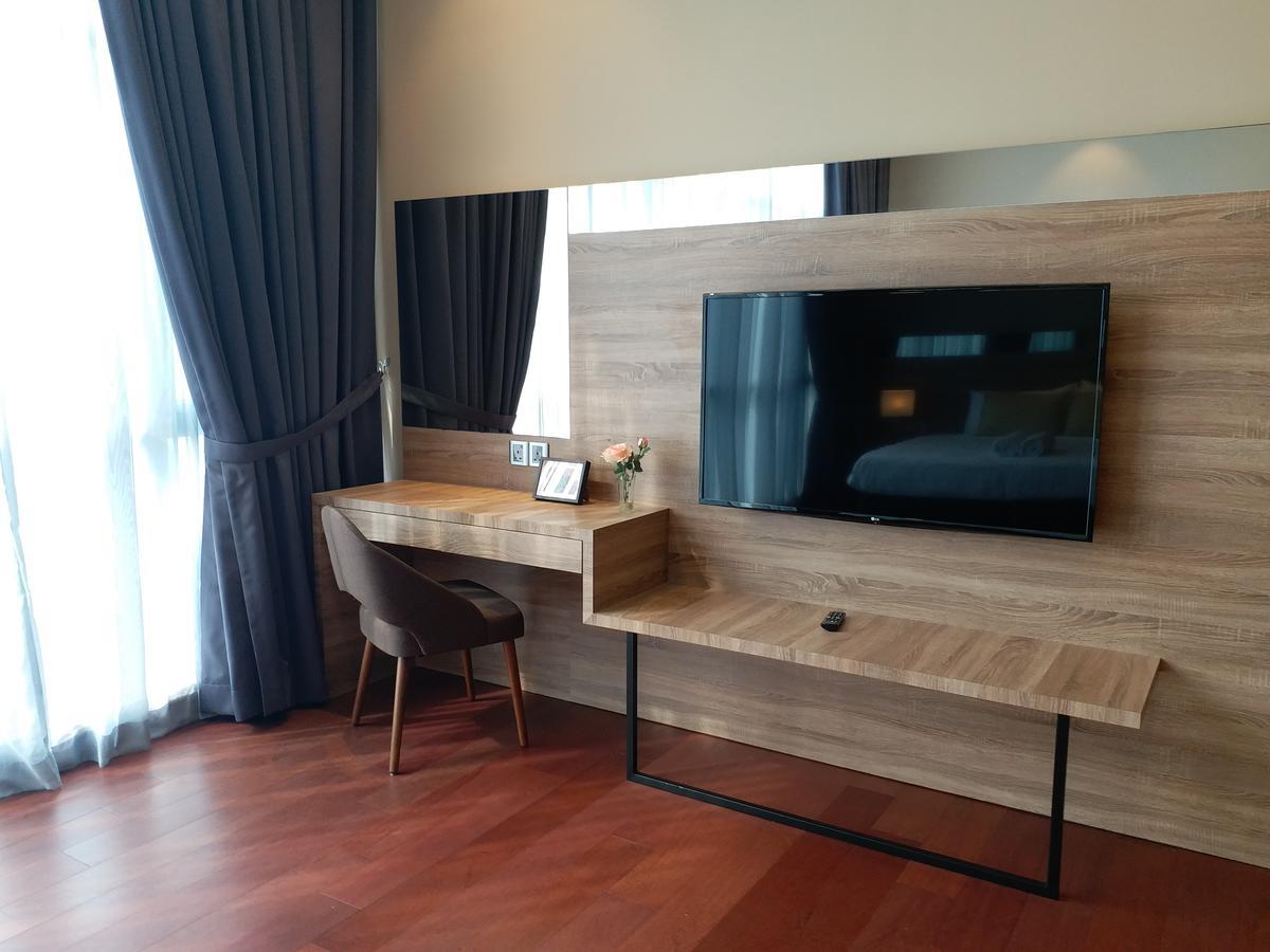 Jb City Paragon Serviced Apartment Johor Bahru Eksteriør billede