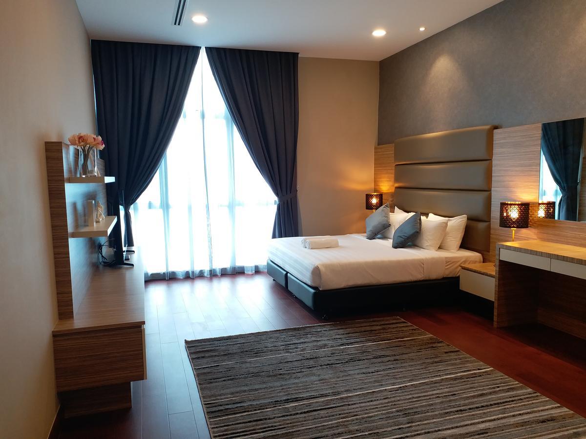 Jb City Paragon Serviced Apartment Johor Bahru Eksteriør billede